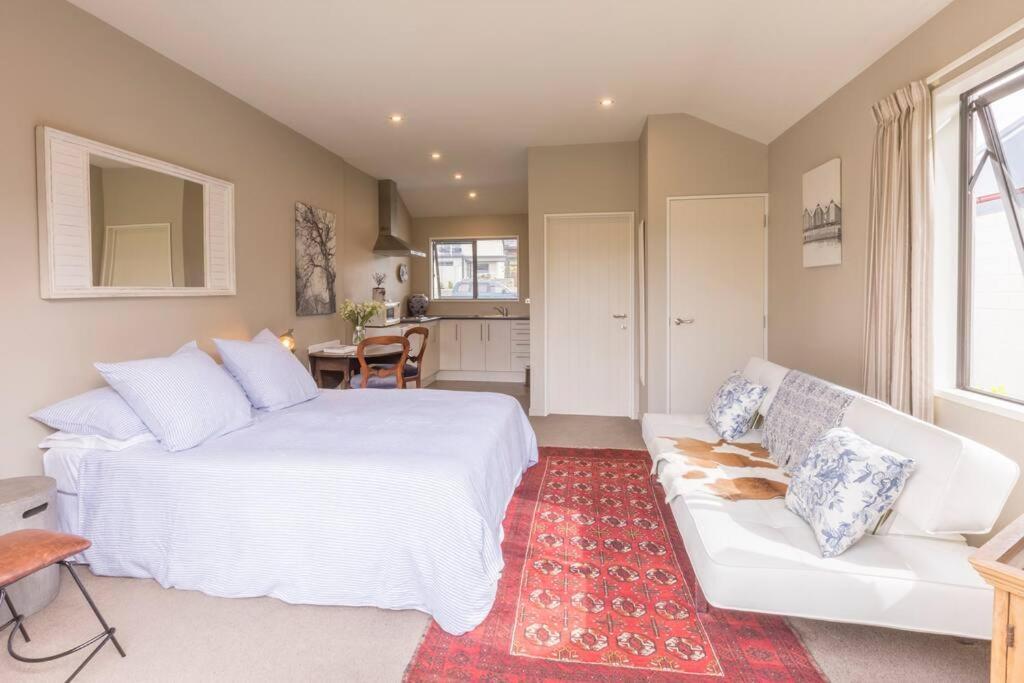 Private, Tasteful Studio Apartment Wanaka Exterior photo